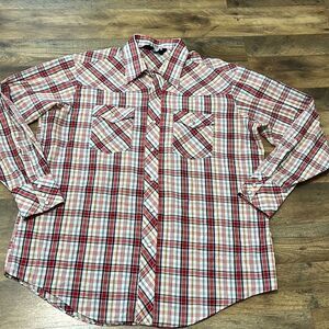 Lariat pearl snap long sleeve western shirt. Size XL